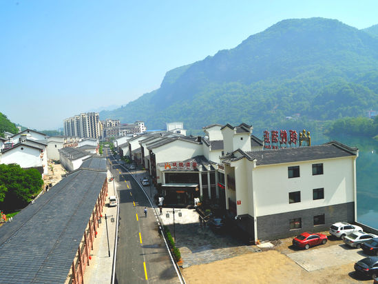 Lingyue Hotel Changyang Booking Lingyue Hotel Changyang - 