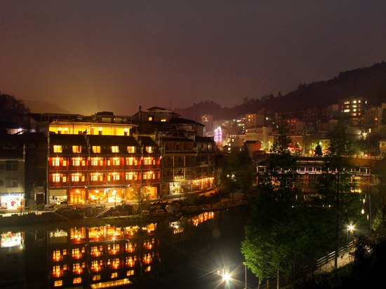 Yijie Inn Fenghuang Huarui Booking Yijie Inn Fenghuang - 